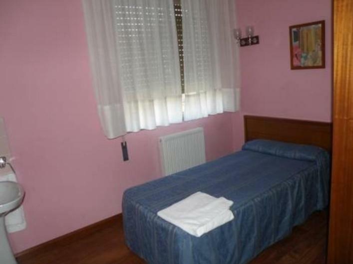 Hostal Ezequiel Los Arcos Extérieur photo